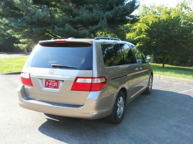 Honda Odyssey 2007 photo 2