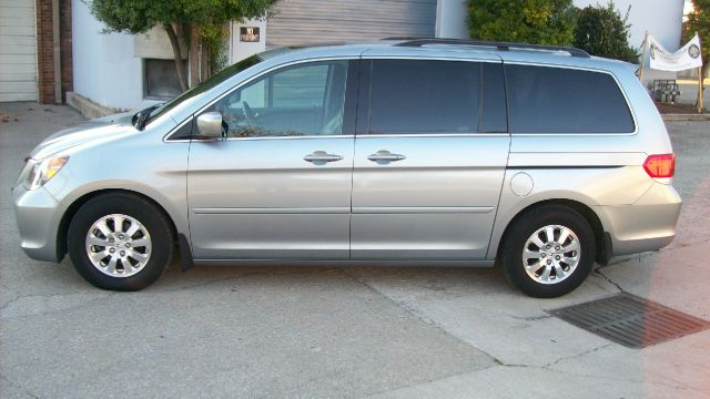 Honda Odyssey 2008 photo 3