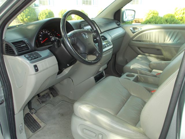 Honda Odyssey REG CAB Flareside 126st MiniVan