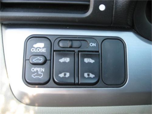 Honda Odyssey 2008 photo 2