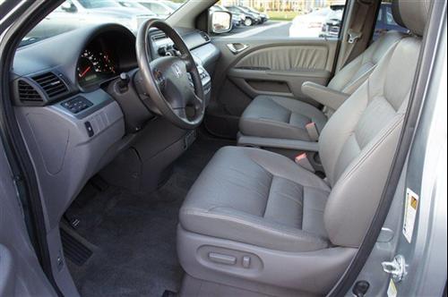 Honda Odyssey 2008 photo 3
