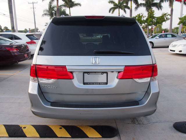 Honda Odyssey 2008 photo 4