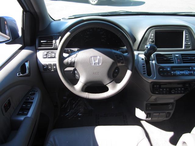 Honda Odyssey 2008 photo 4