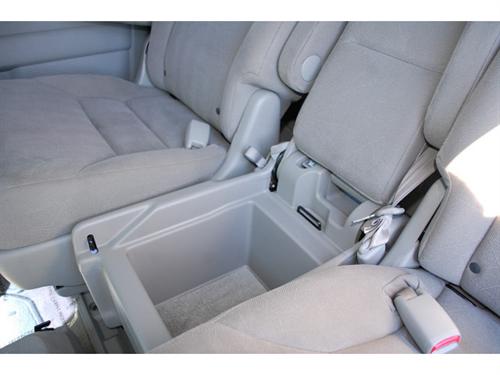 Honda Odyssey 2008 photo 2