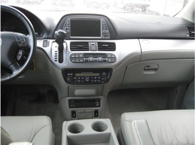 Honda Odyssey 2008 photo 5