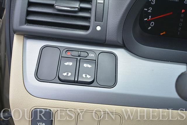 Honda Odyssey 2008 photo 14