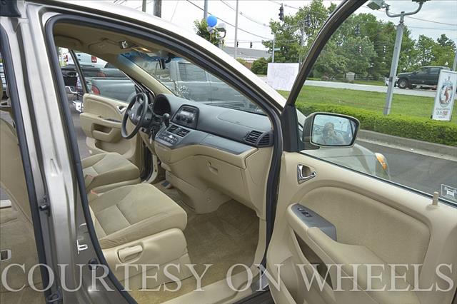 Honda Odyssey 2008 photo 8
