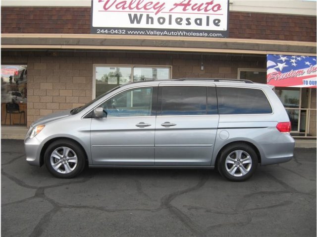Honda Odyssey 2008 photo 2