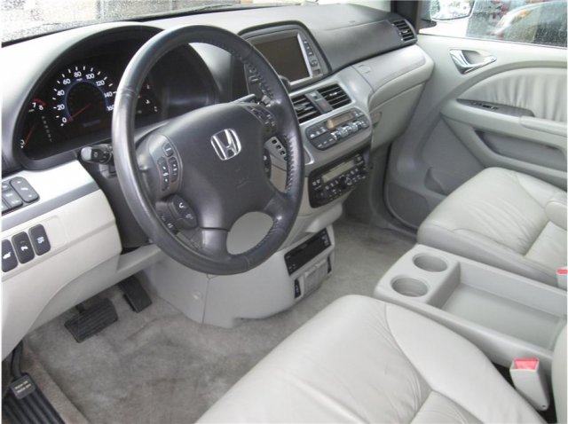 Honda Odyssey 2008 photo 4