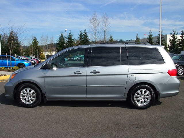 Honda Odyssey 2008 photo 3