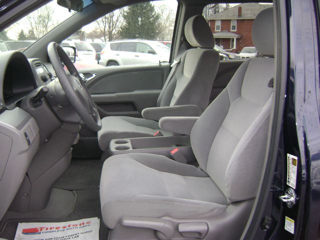 Honda Odyssey 2008 photo 2