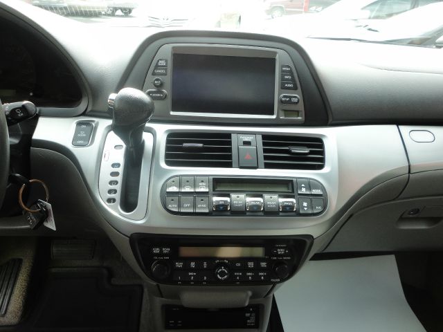 Honda Odyssey 2008 photo 2