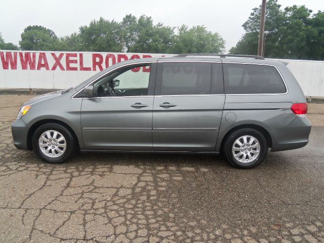 Honda Odyssey LS 2WD MiniVan