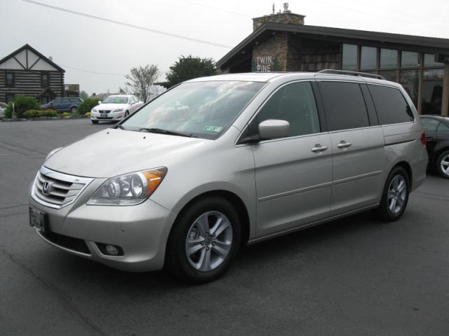 Honda Odyssey 2009 photo 2