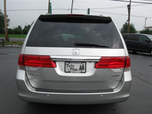 Honda Odyssey 2009 photo 3