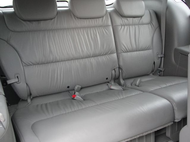 Honda Odyssey AWD SUN ROOF GAS Saver MiniVan