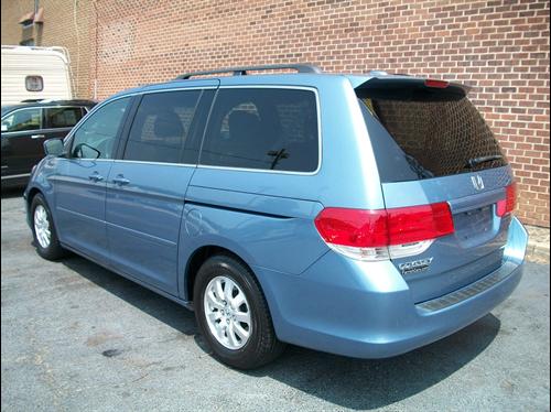 Honda Odyssey 2009 photo 2