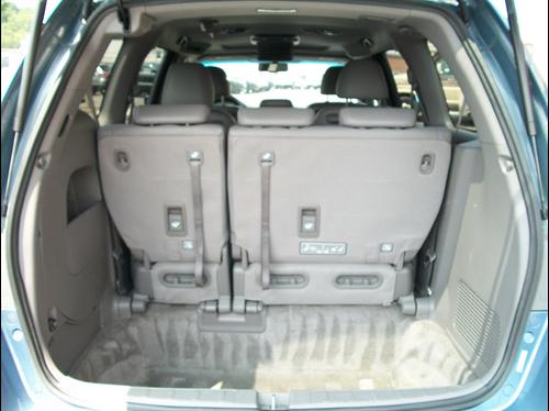Honda Odyssey 2009 photo 3