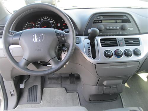 Honda Odyssey 2009 photo 3