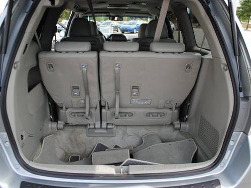 Honda Odyssey 2009 photo 3