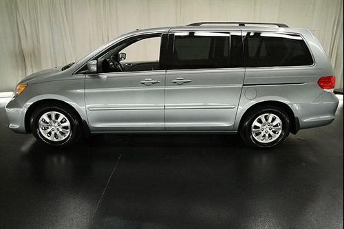 Honda Odyssey 2009 photo 3