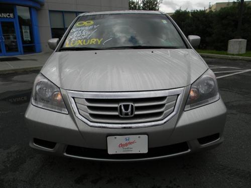 Honda Odyssey 2009 photo 2