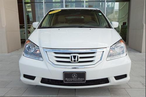 Honda Odyssey 2009 photo 2