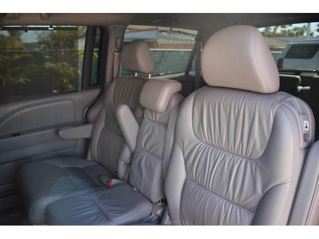 Honda Odyssey 2009 photo 3