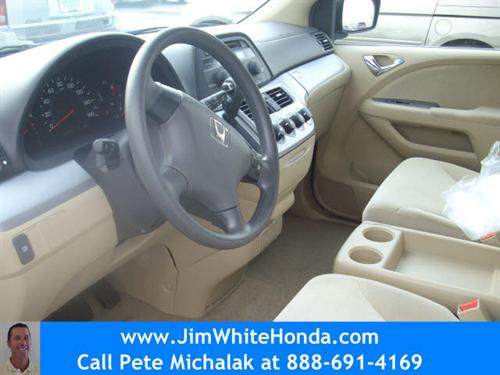 Honda Odyssey 2009 photo 2