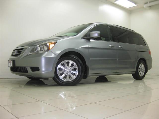 Honda Odyssey 2009 photo 2