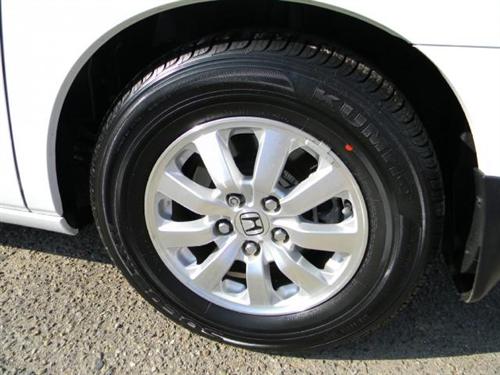 Honda Odyssey 2009 photo 2