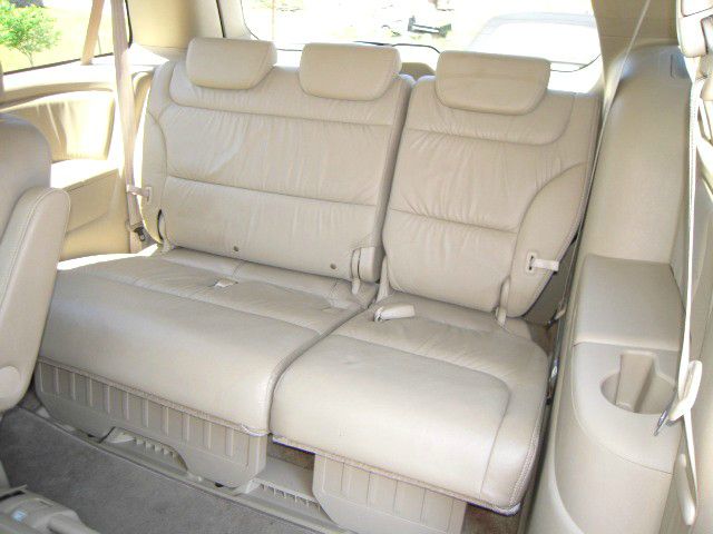 Honda Odyssey 2009 photo 3