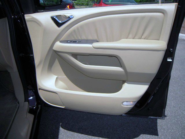Honda Odyssey 2009 photo 6