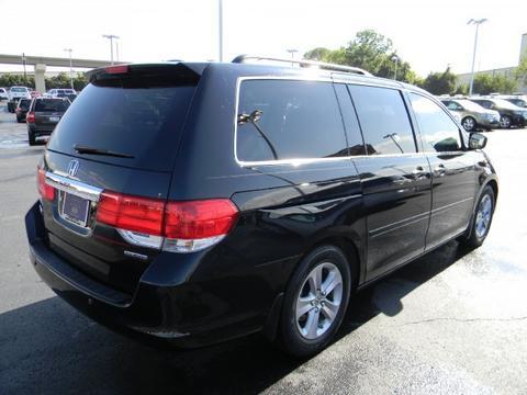 Honda Odyssey 2009 photo 4