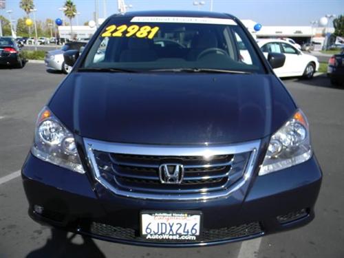 Honda Odyssey 2009 photo 2