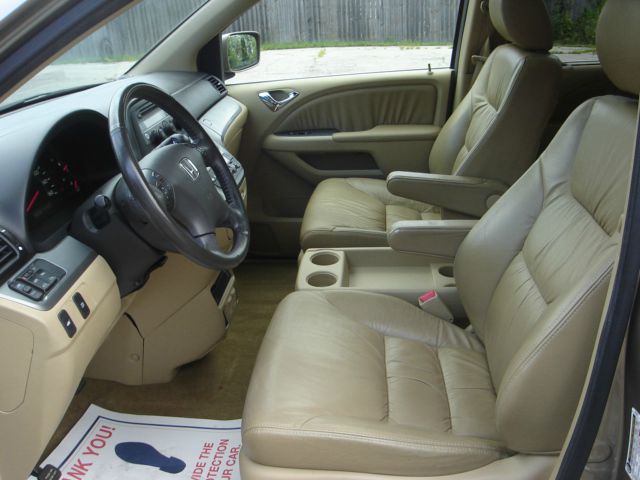 Honda Odyssey REG CAB Flareside 126st MiniVan