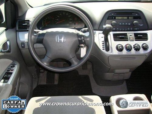 Honda Odyssey 2010 photo 3