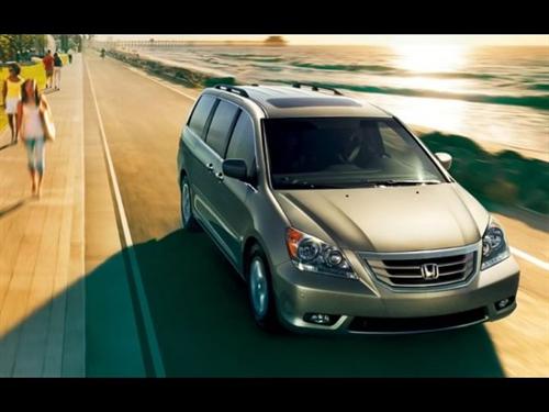 Honda Odyssey 2010 photo 3