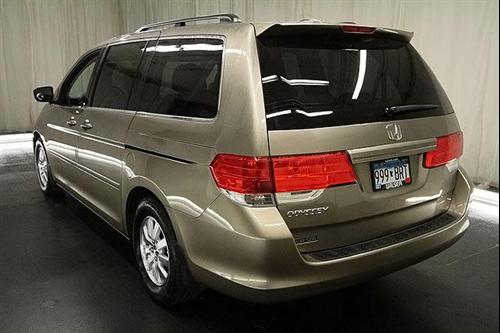 Honda Odyssey 2010 photo 3