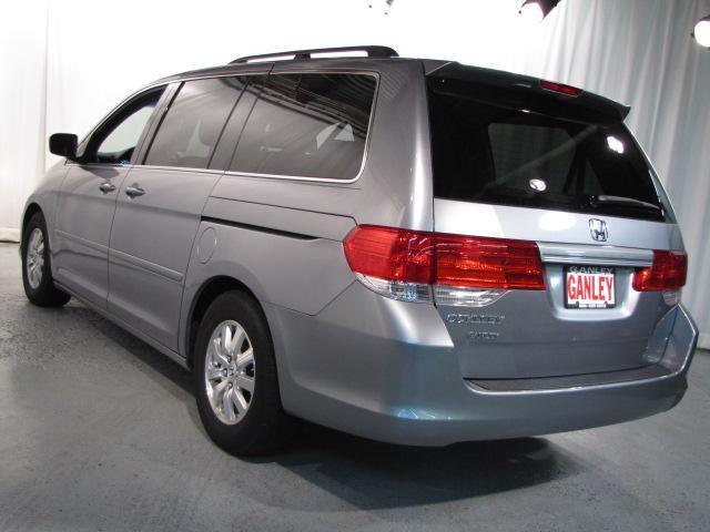 Honda Odyssey 2010 photo 4