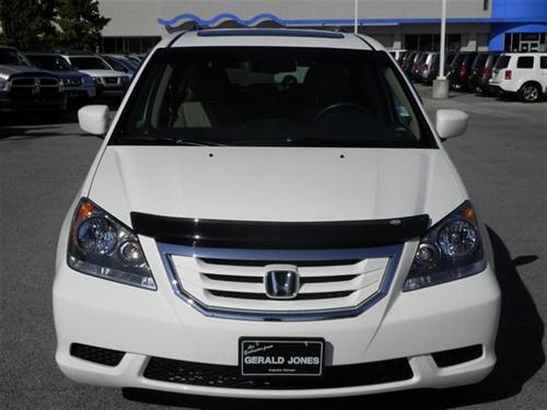 Honda Odyssey 2010 photo 1