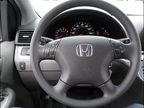 Honda Odyssey 2010 photo 4