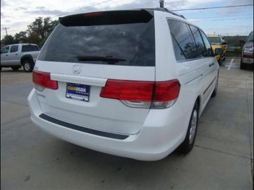 Honda Odyssey 2010 photo 4