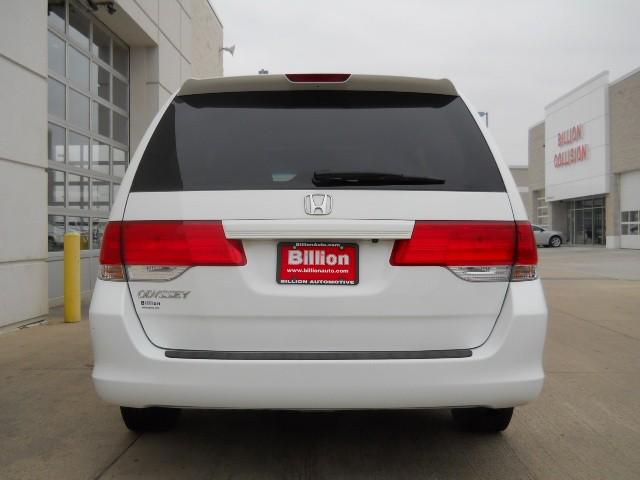 Honda Odyssey 2010 photo 5