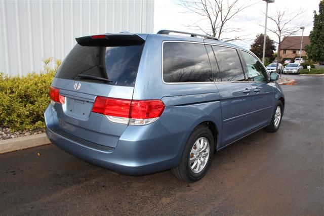 Honda Odyssey 2010 photo 3