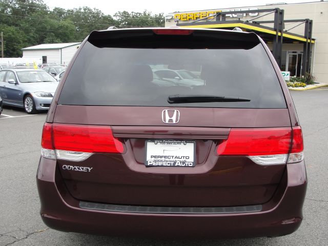 Honda Odyssey 2010 photo 0