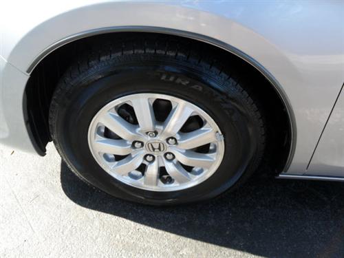 Honda Odyssey 2010 photo 1