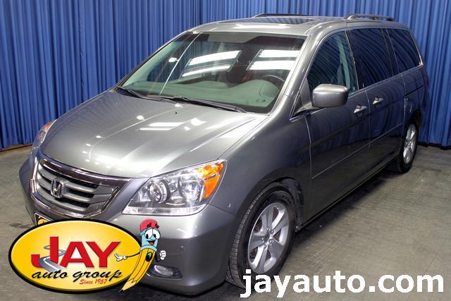 Honda Odyssey 2010 photo 2