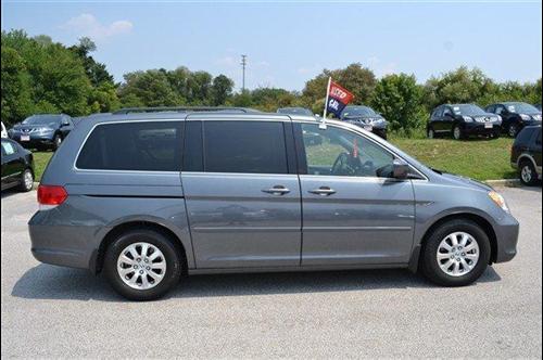 Honda Odyssey 2010 photo 1