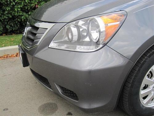 Honda Odyssey 2010 photo 2